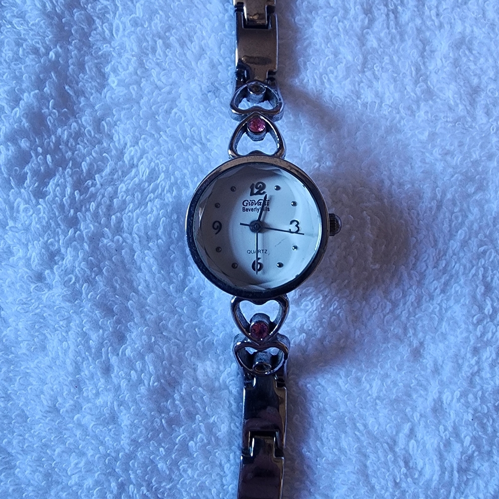 Watch Beverly Hills